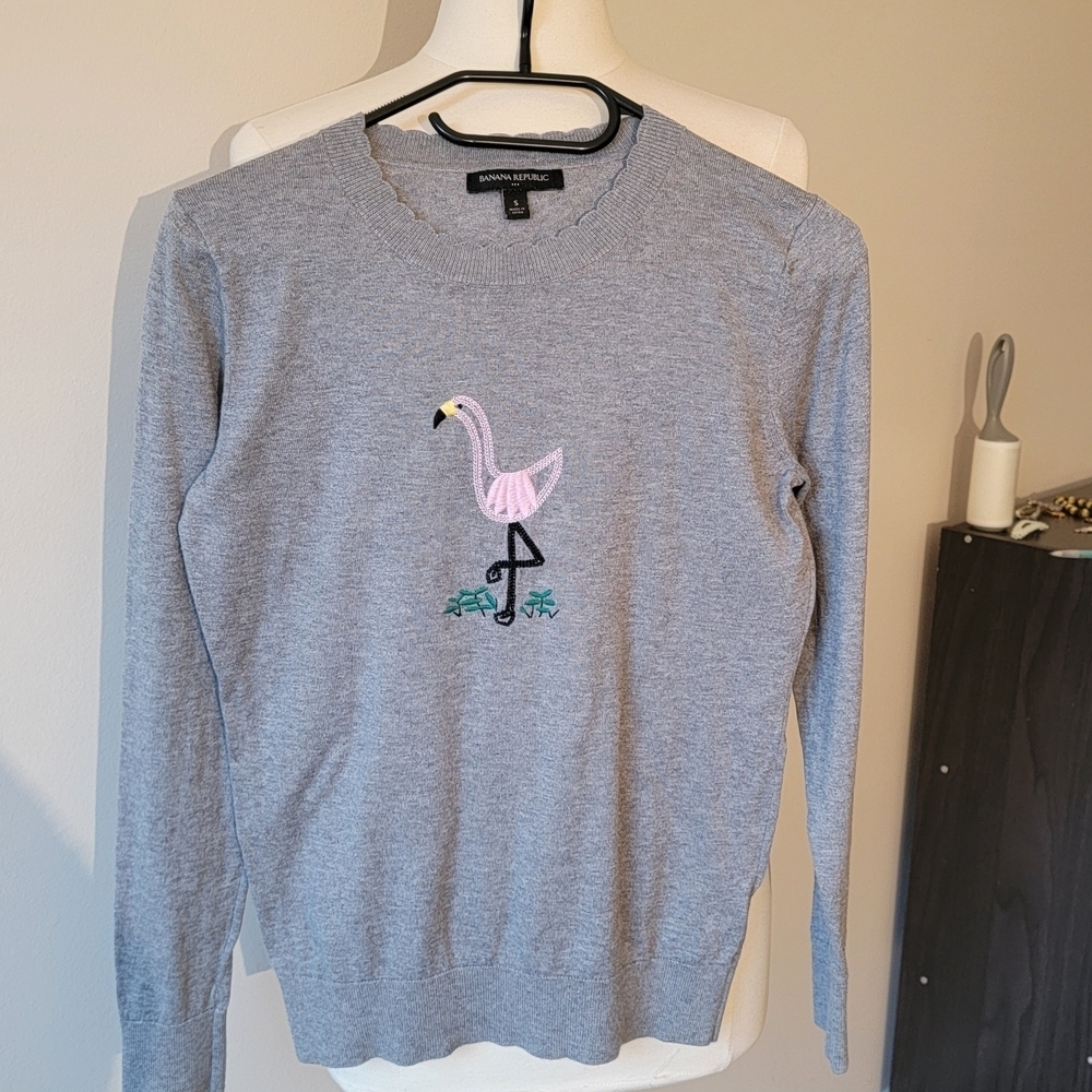 Banana Republic Gray Knit Top